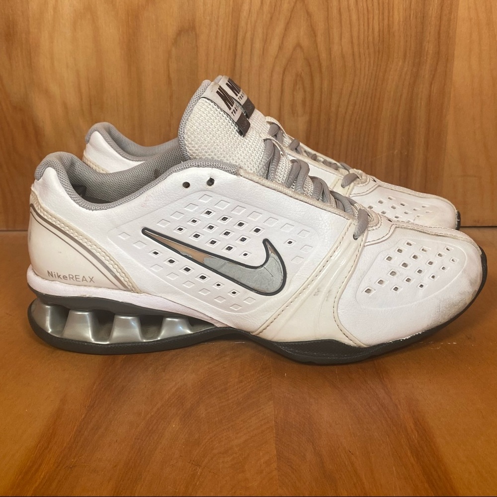 Women’s 6 Nike Reax Rockstar Athletic Shoes White SEF0871